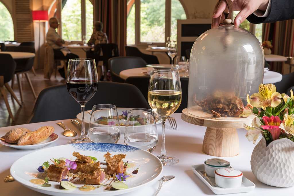 Hôtel Les Frères Ibarboure Bidart Ristorante foto