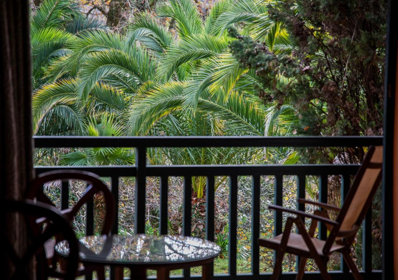 Hôtel Les Frères Ibarboure Bidart Esterno foto